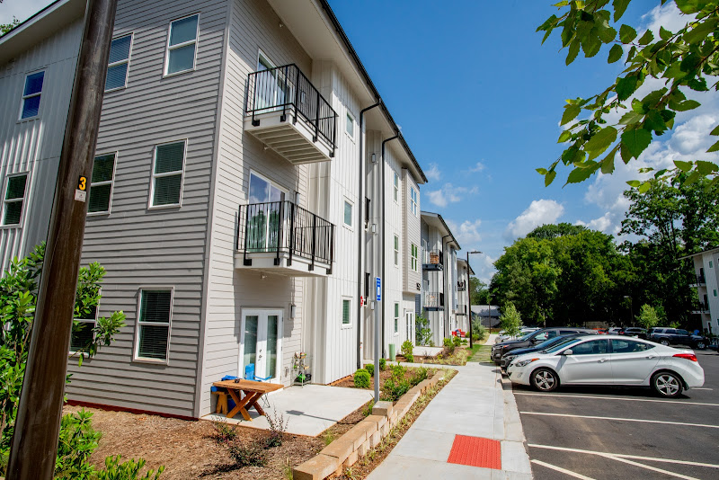 100 Prince Apartments - Services in Athens, GA