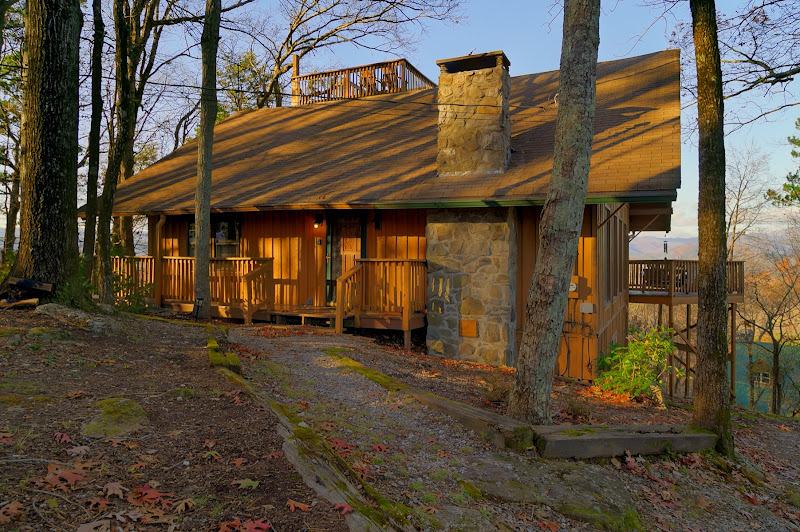Belle of the Mountain Cabin - Hotels in Athens, GA