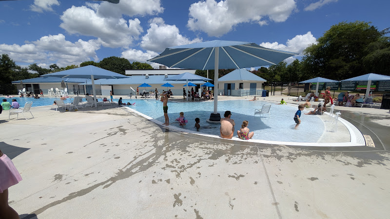 Bishop Park Pool - Things to Do in Athens, GA