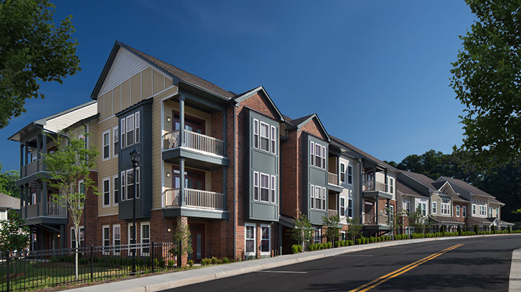 Brookside II - Hotels in Athens, GA