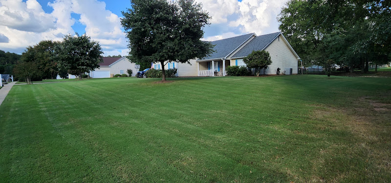 D&K LAWNCARE LLC - Services in Athens, GA