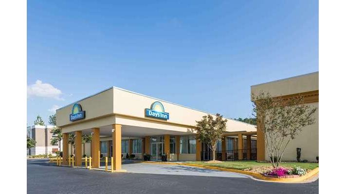 Days Inn by Wyndham Madison - Hotels in Athens, GA