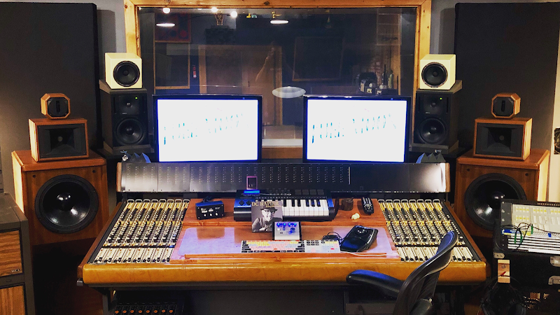 Full Moon Studio - Tutors in Athens, GA