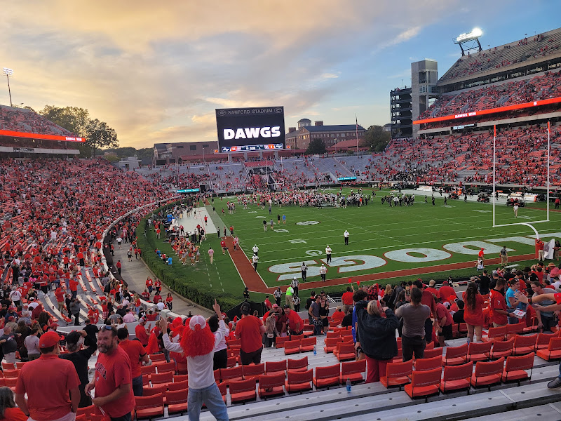 Georgia Football Lettermen's Club - Hotels in Athens, GA