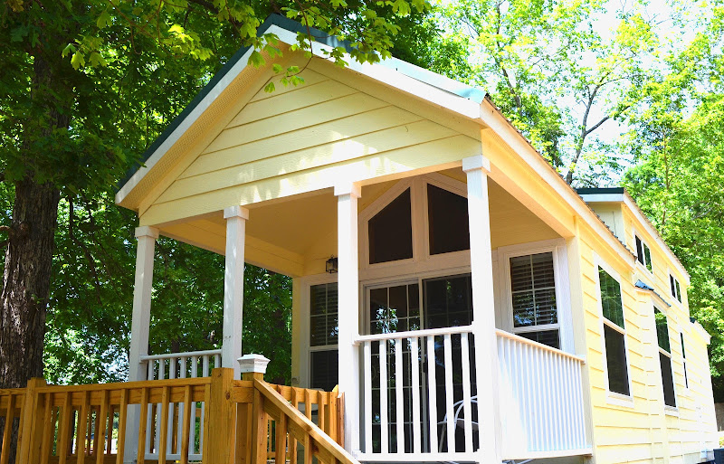 Lake Oconee / Greensboro KOA Holiday - Restaurants in Athens, GA