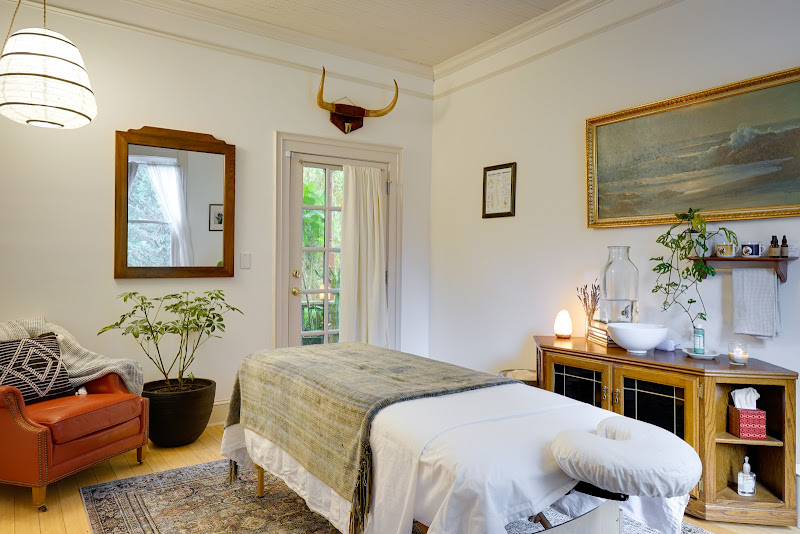 Lauren Brenneman L.M.T - Health in Athens, GA