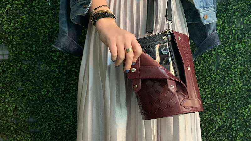 Leigh Ann Barnes Handbags & Accessories - Stores in Athens, GA