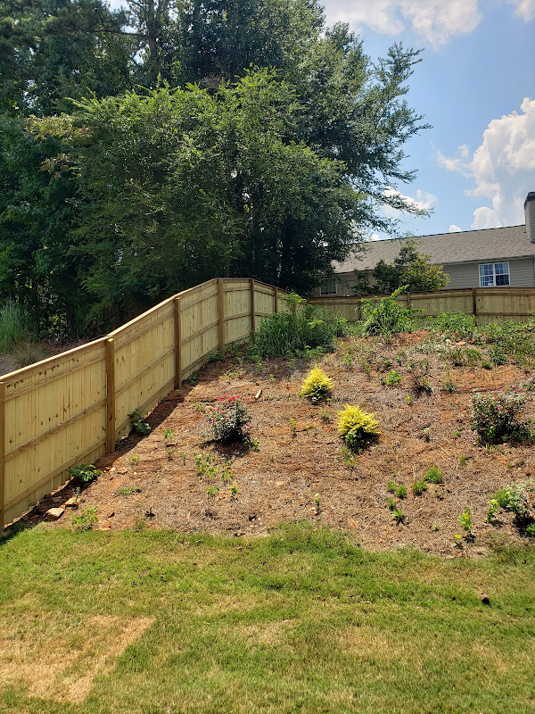 LINCOLN LAWN CARE SERVICES LLC/ LLCS Field Services LLC - Services in Athens, GA