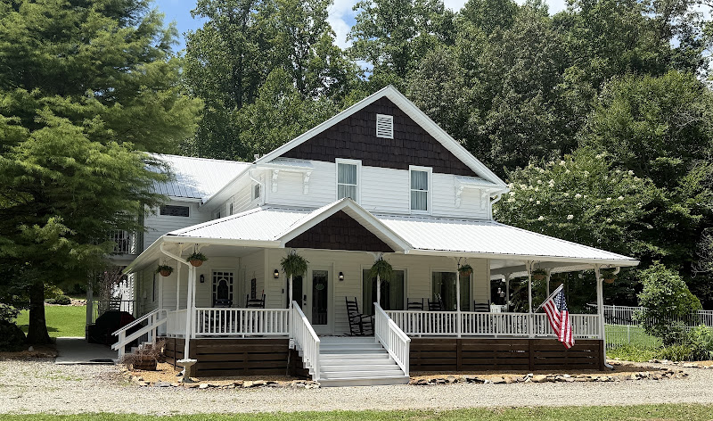 Misty Mountain Lodge and Cabins - Hotels in Athens, GA