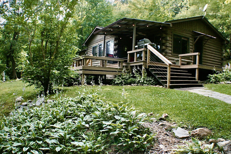 Misty River Cabin - Hotels in Athens, GA
