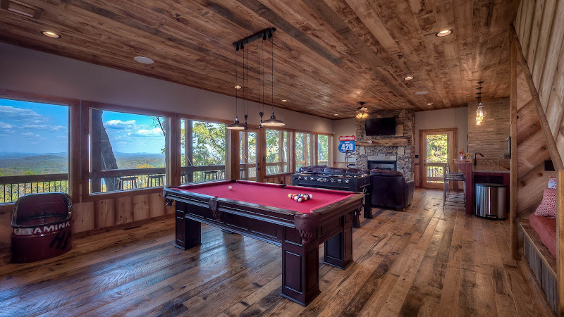 Mountain Top Cabin Rentals - Hotels in Athens, GA