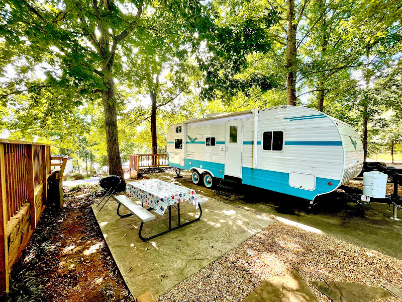 North Shore Landing- RV Parks & Campgrounds Georgia - Restaurants in Athens, GA
