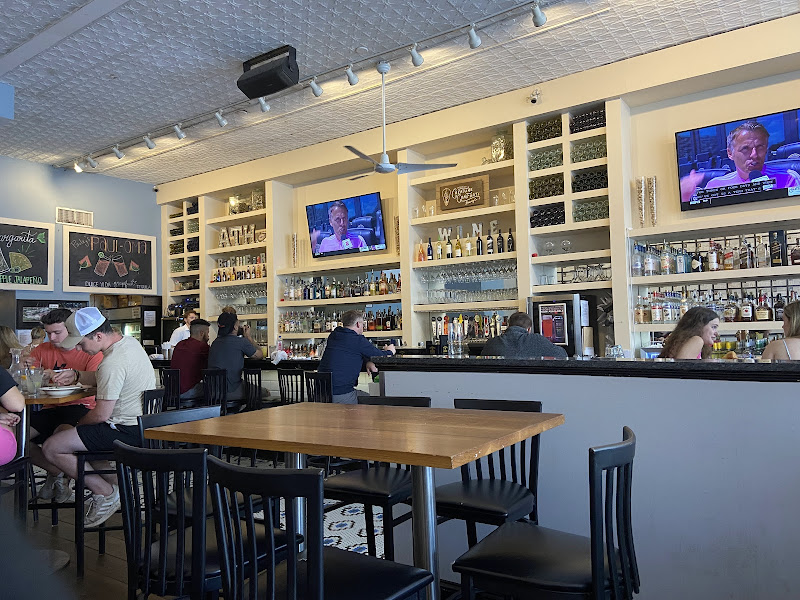 Pauley's - Restaurants in Athens, GA