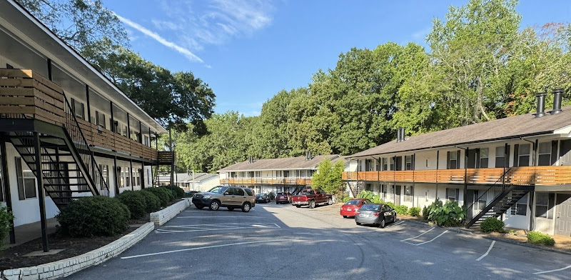 Pines at Athens - Hotels in Athens, GA