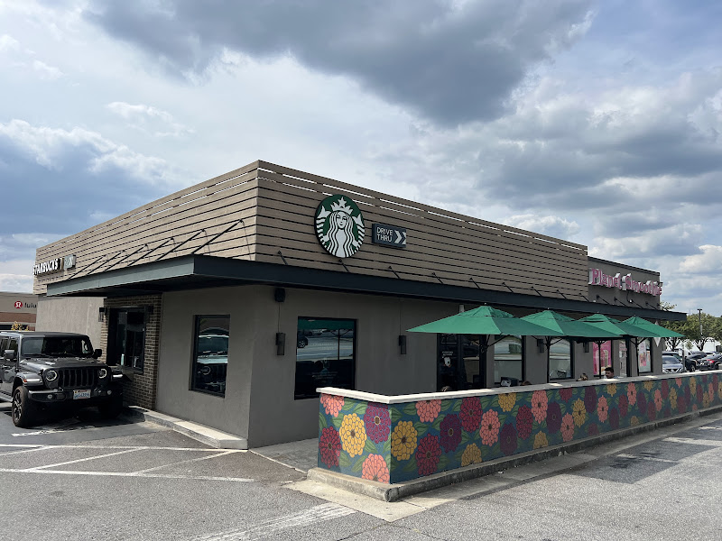 Starbucks - Restaurants in Athens, GA