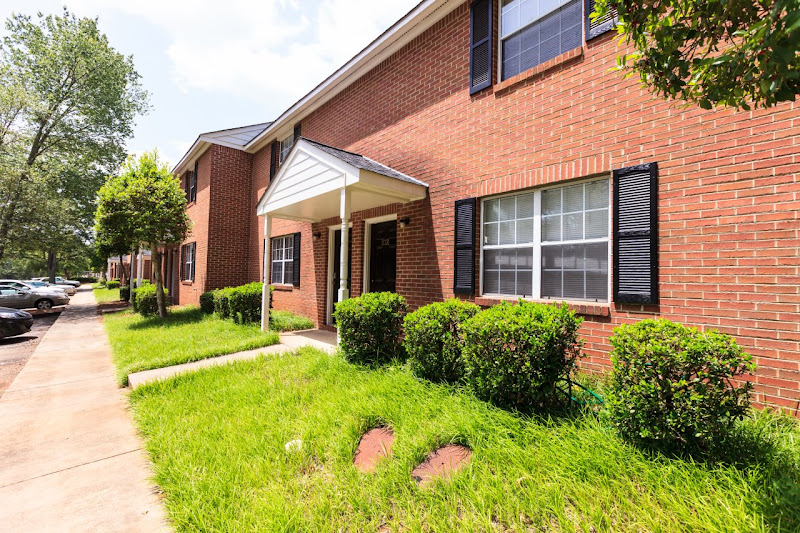 Surrey Square Town Homes - Hotels in Athens, GA