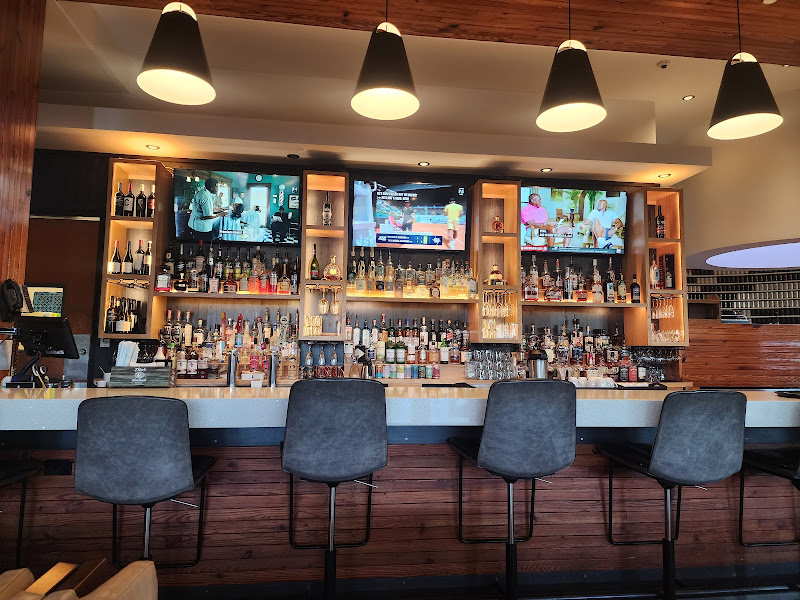 The Madison Bar and Bistro - Restaurants in Athens, GA