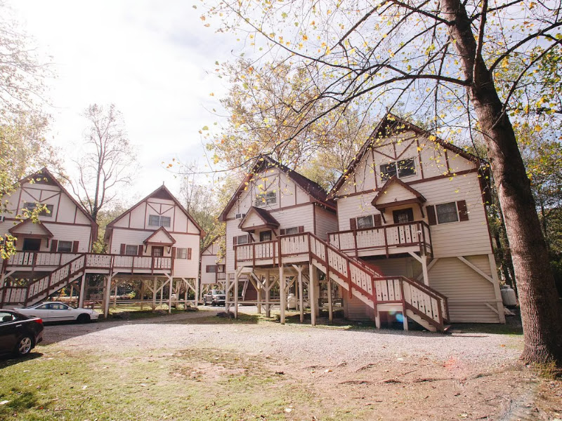 The Riverbend Hotel And Cabins - Hotels in Athens, GA