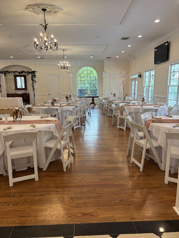 The Thompson House and Gardens - Hotels in Athens, GA