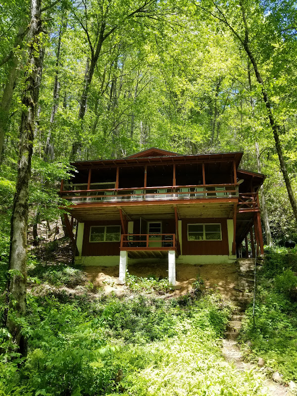 Trail Nut Cabin - Hotels in Athens, GA
