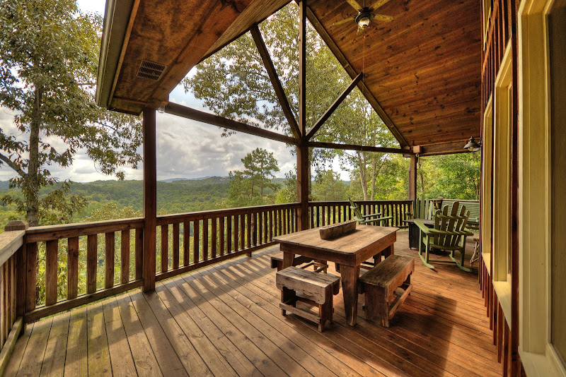 Twelve in the Mountains Cabin Rentals LLC - Hotels in Athens, GA