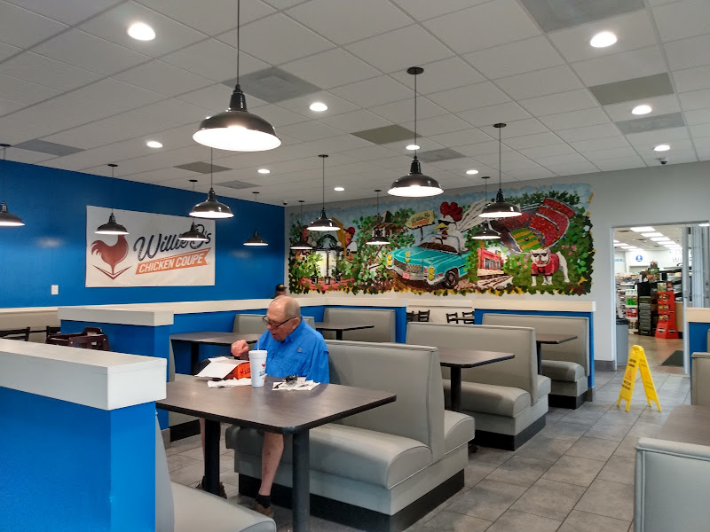 Willie B's Chicken Coupe - Restaurants in Athens, GA